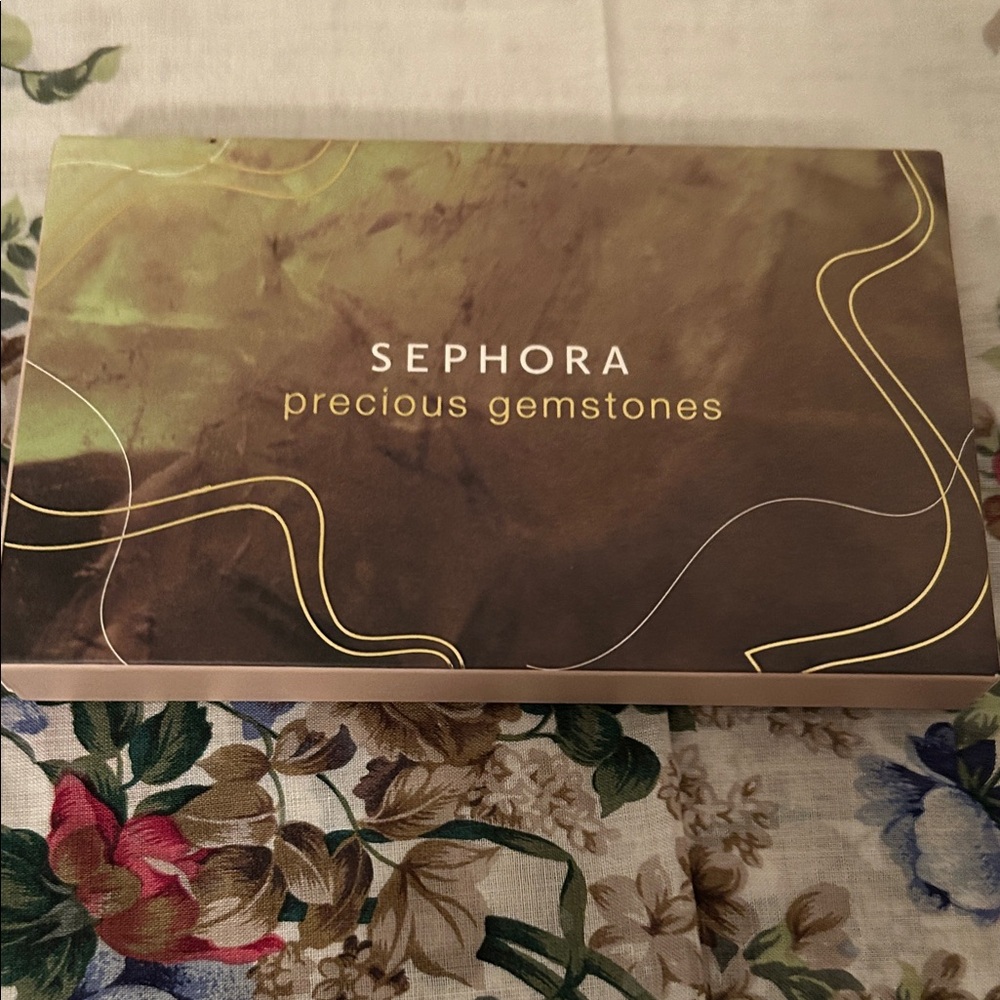 Sephora Precious Gemstones Eyeshadow Palette